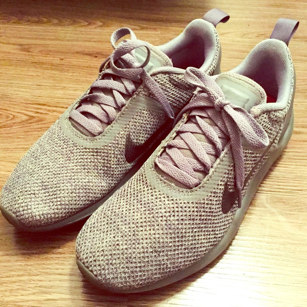 Nike Grey Shoes Men’s 8.5